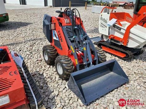 323w skid steer loader|egn 323w loader.